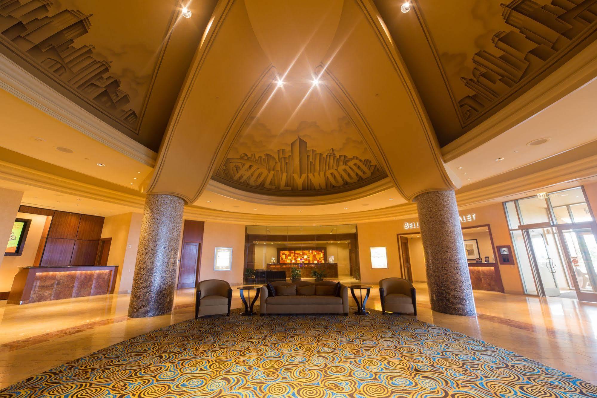 Hollywood Casino St. Louis Hotel Maryland Heights Exterior foto